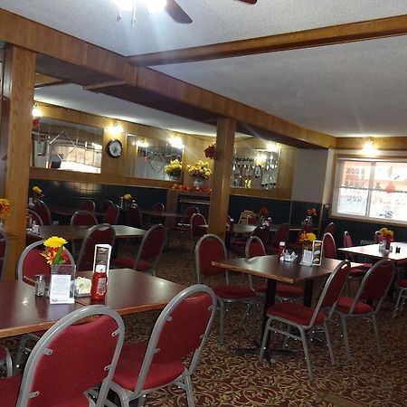 King'S Hotel & Motel By Elevate Rooms Shaunavon Екстериор снимка