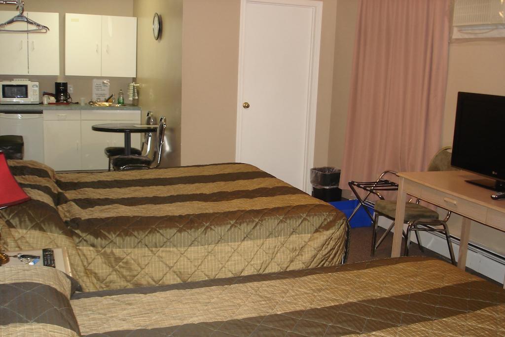 King'S Hotel & Motel By Elevate Rooms Shaunavon Стая снимка