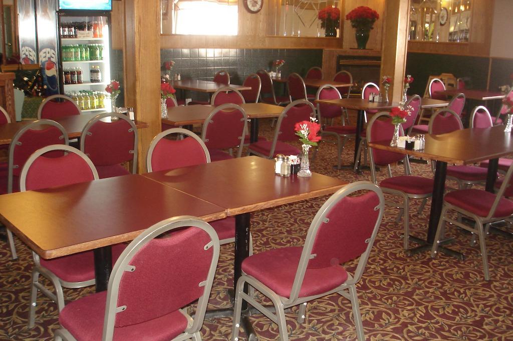 King'S Hotel & Motel By Elevate Rooms Shaunavon Екстериор снимка